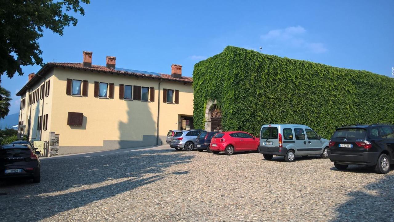 La Corte Di Lurago Lurago D'Erba Exterior photo